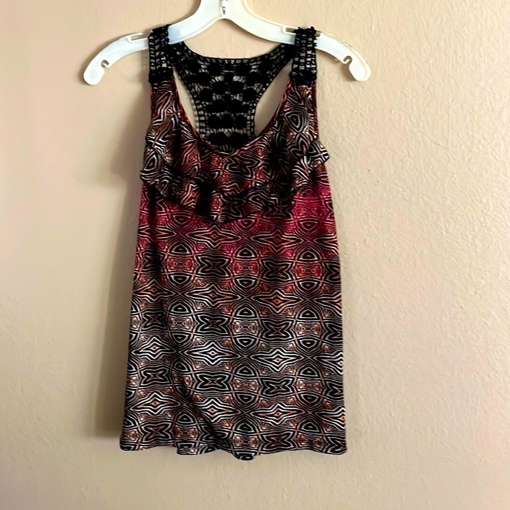 NWT multicolored lace top